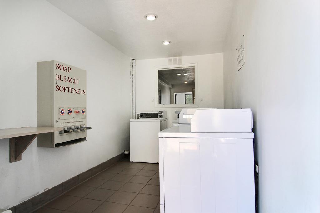 Motel 6-Carlsbad, Nm Bagian luar foto
